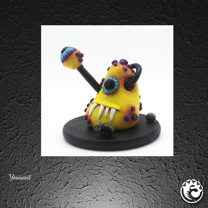 yesisee wee monster sculpture